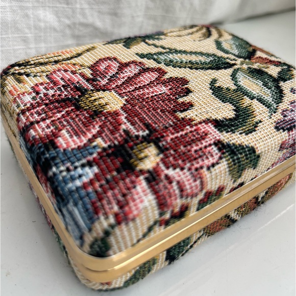 Vintage Jewelry Box - Picture 4 of 4